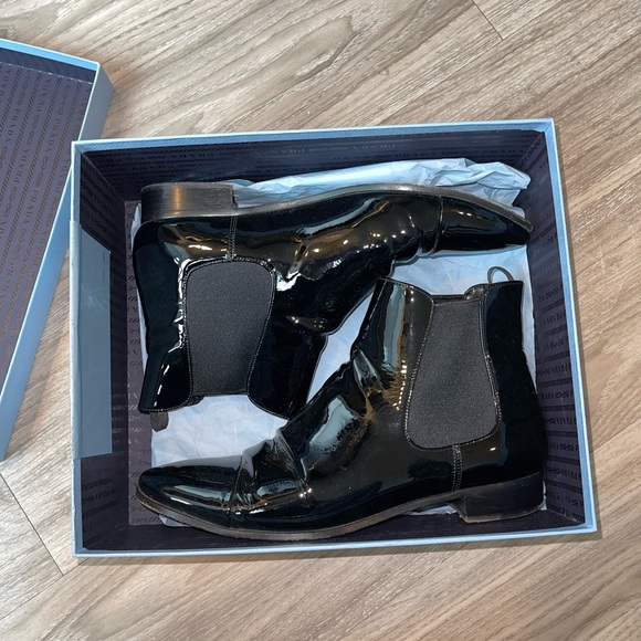 (9 1/2) Prada Boots (Calzature Donna) - Picture 2 of 8